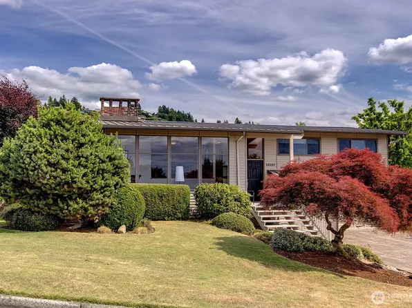 13257 SE 43rd Place, Bellevue, WA 98006