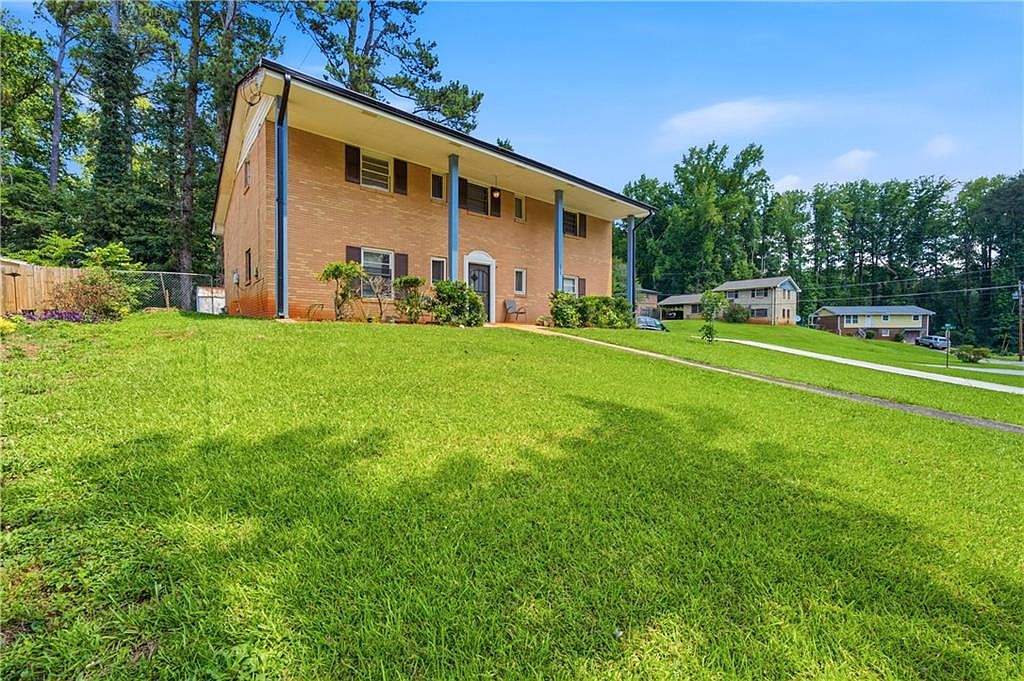 Primary listing photo