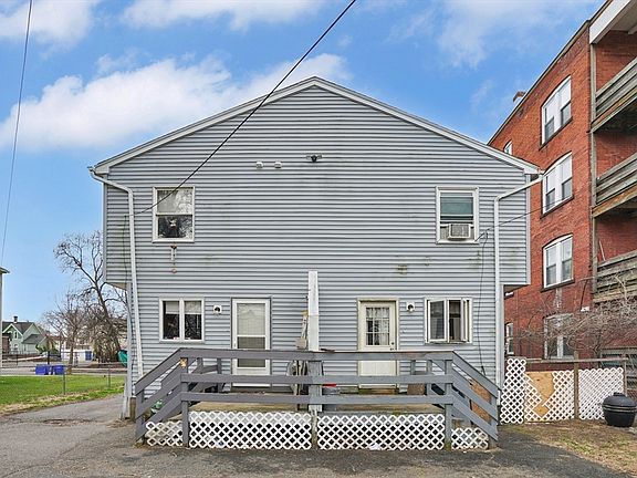 4th image of 536-536 Union St #538