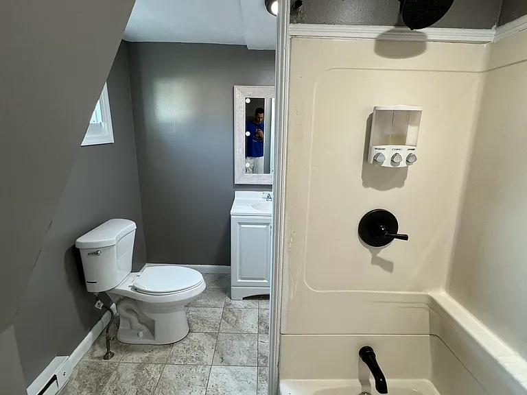 191 Frost Rd — Photo 11