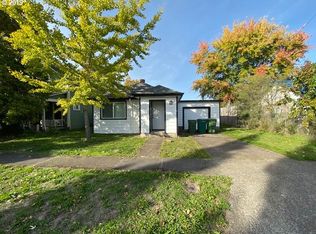 1405 E 8th St, Newberg, OR 97132