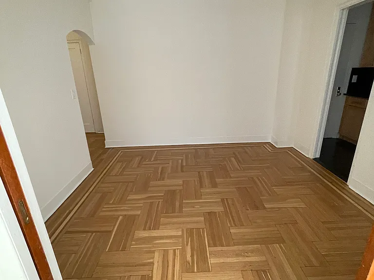 175 W 79th St #11A — Photo 6
