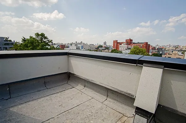 Rented by Lofts and Flats LLC | media 23