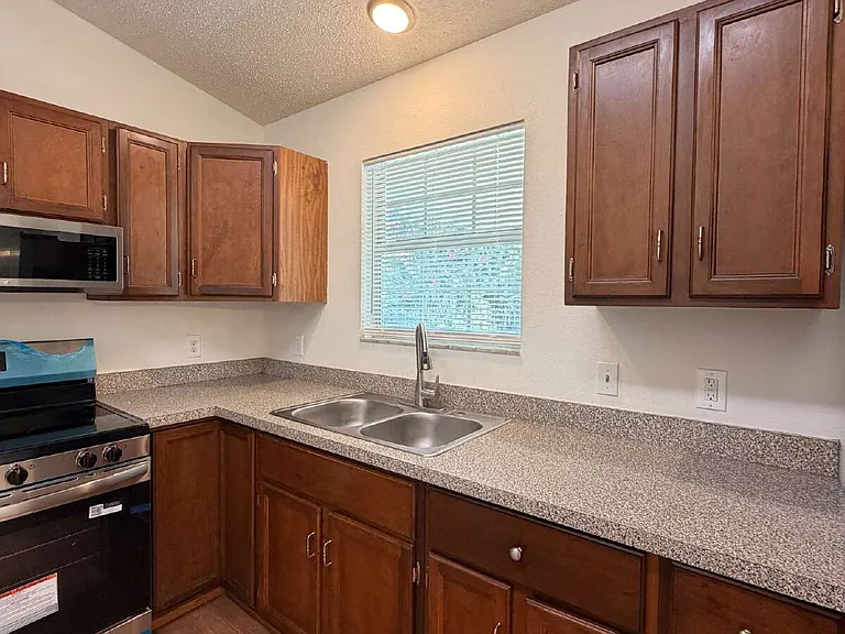 25 Cedar Trce — Photo 16