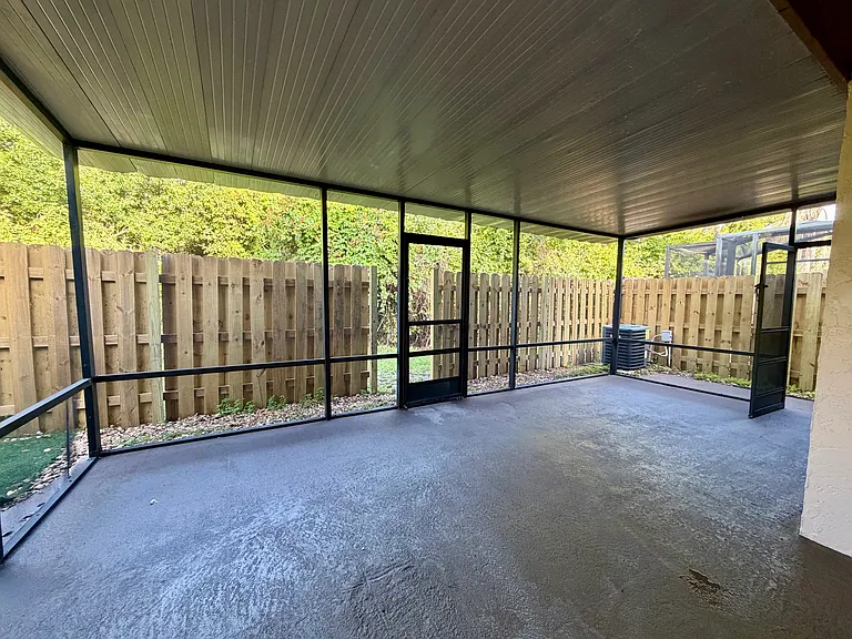 11061 Nutmeg Dr — Photo 24