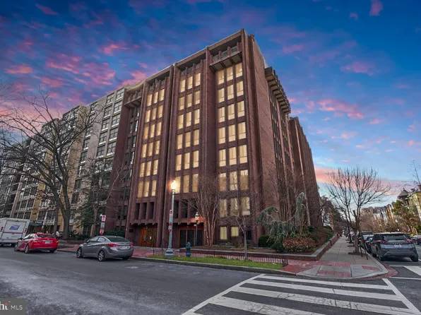 1280 21st St NW APT 907, Washington, DC 20036