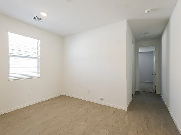 24453 W Grove St — Photo 8