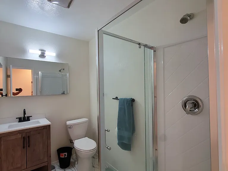 2138 Garnet Ave #C — Photo 10