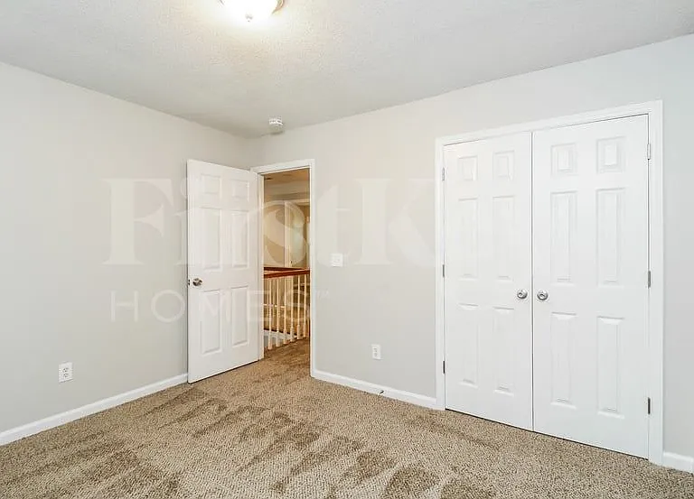 5386 Beechmont Dr — Photo 12