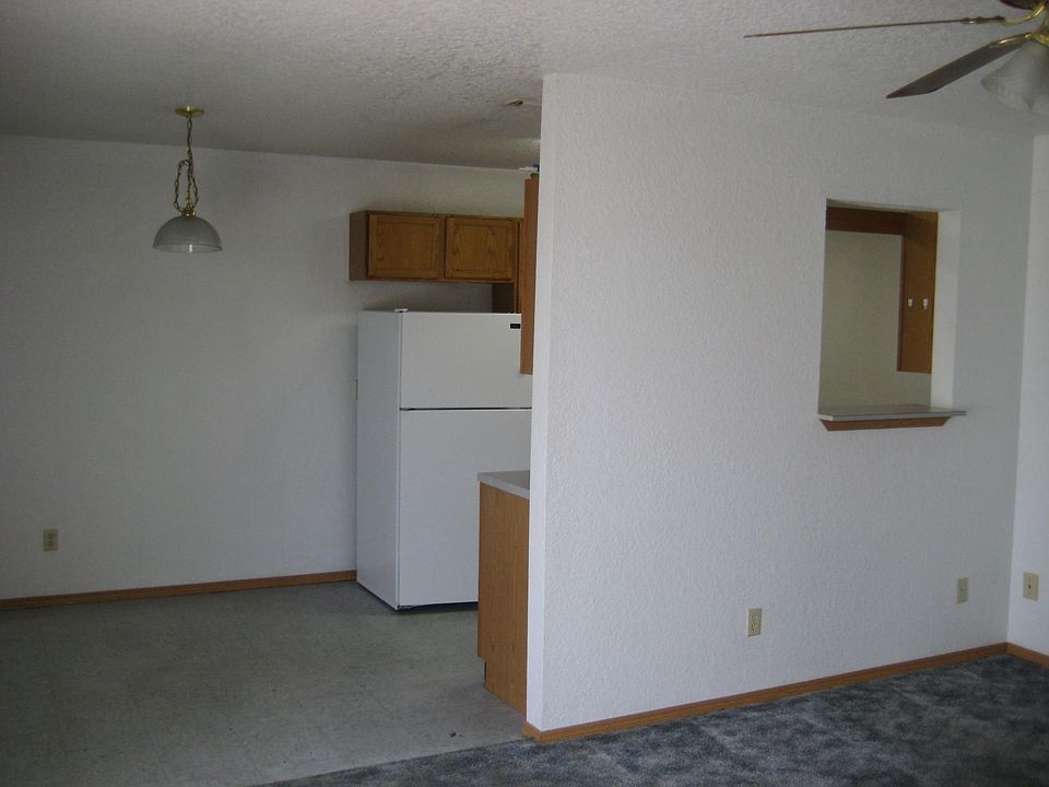 1st image of 126 Briarmeadow St