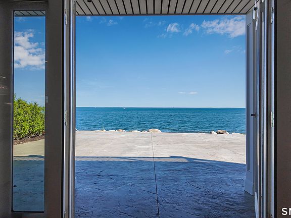 3rd image of 1149 & 1148 Fairfield Beach Road