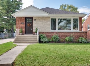 694 S Spring Rd, Elmhurst, IL 60126