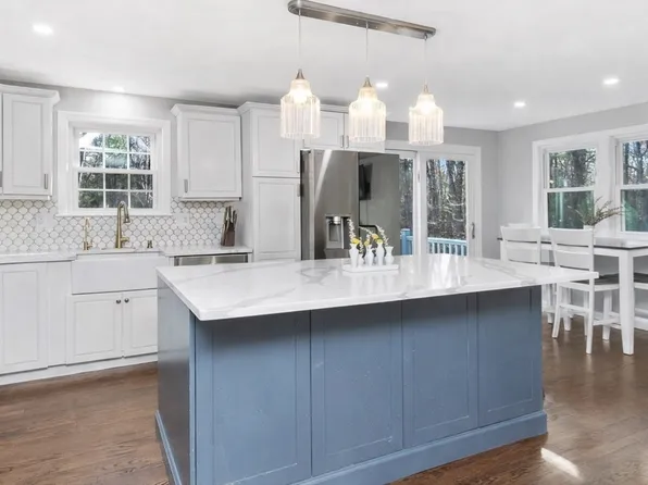 103 Cross St, Norwell, MA 02061