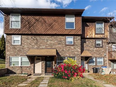 202 Bayberry Ln, Imperial, PA, 15126
