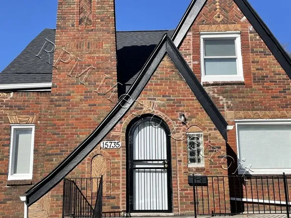 15735 Mansfield St, Detroit, MI 48227