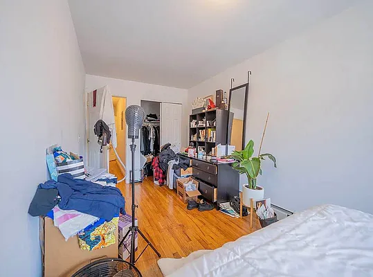 Rented by Hagstrom Management Inc | media 7