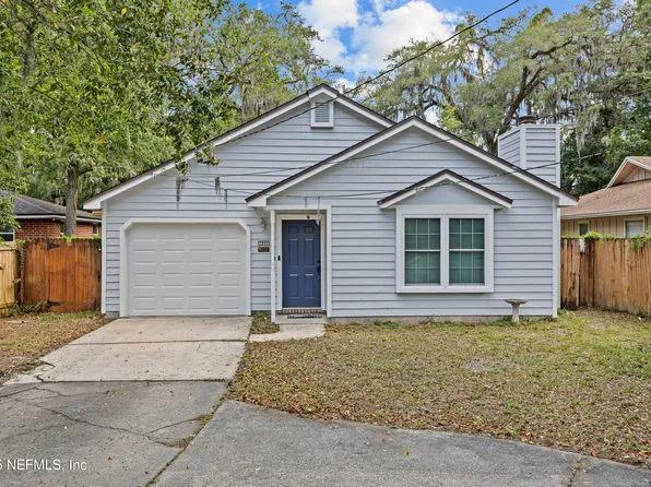 7237 OAKWOOD Drive, Jacksonville, FL 32211