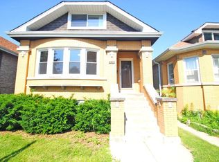 1632 Clinton Ave, Berwyn, IL 60402