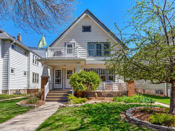 4516 North Woodburn STREET, Shorewood, WI 53211