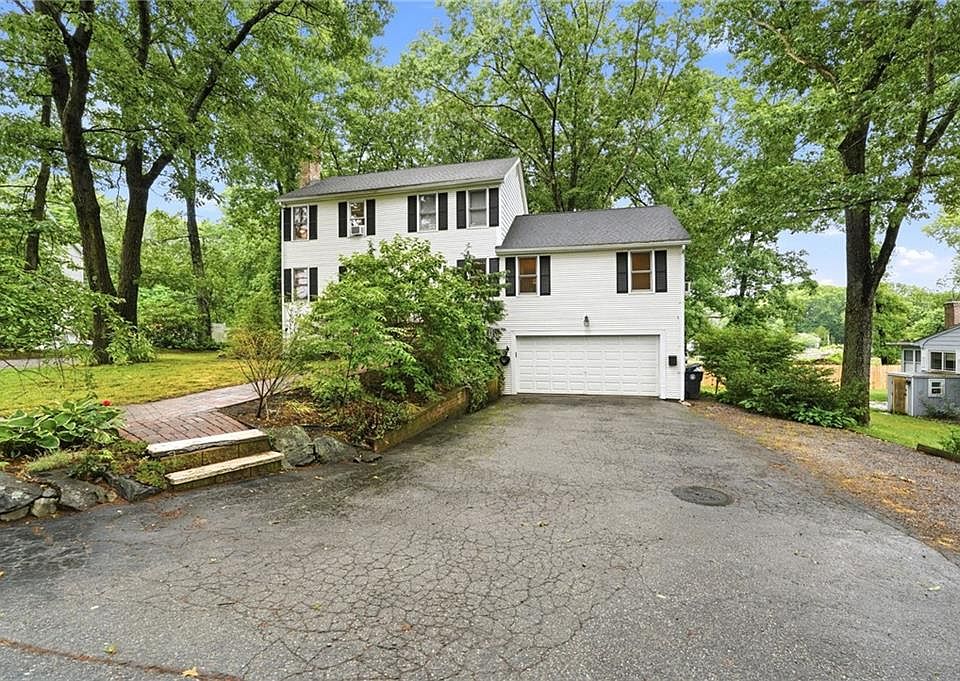 1st image of 759 Woodward Rd