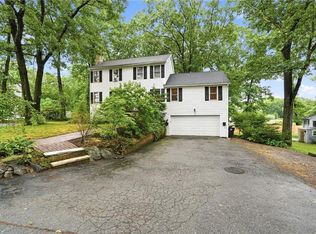 759 Woodward Rd, North Providence, RI 02904