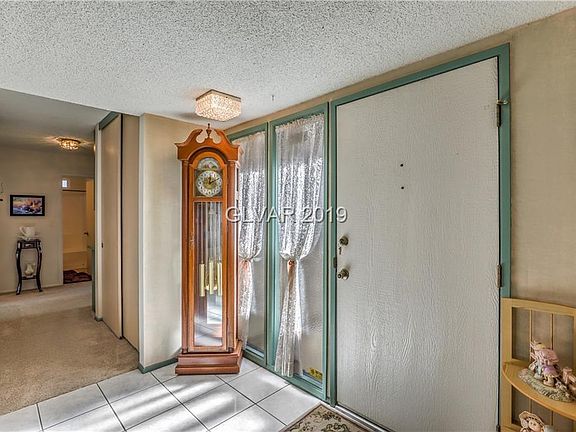 5th image of 3892 Valley Meadow Dr
