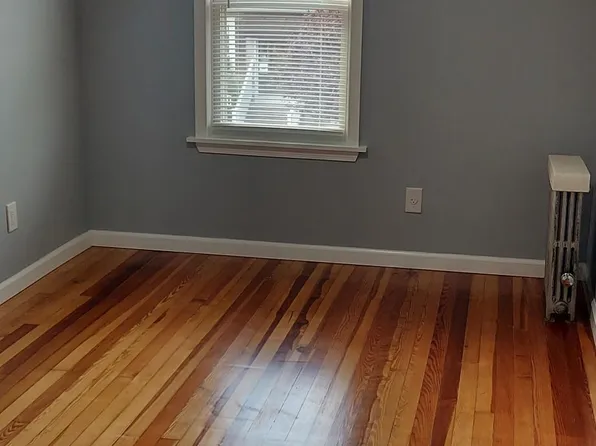 127 Everhart St, Dupont, PA 18641