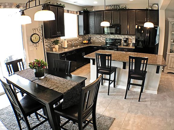 4th image of 132 Nelson Ln