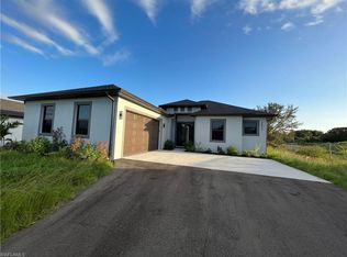 2432 47th Ave NE, Naples, FL 34120