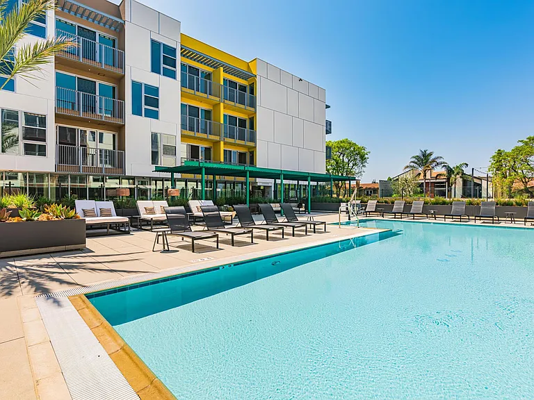 Citrus Commons — Photo 1