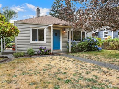 8153 34th Avenue SW, Seattle, WA, 98126