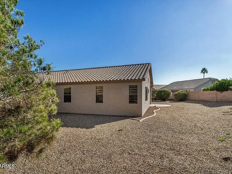 17709 W Sunbelt Dr — Photo 34