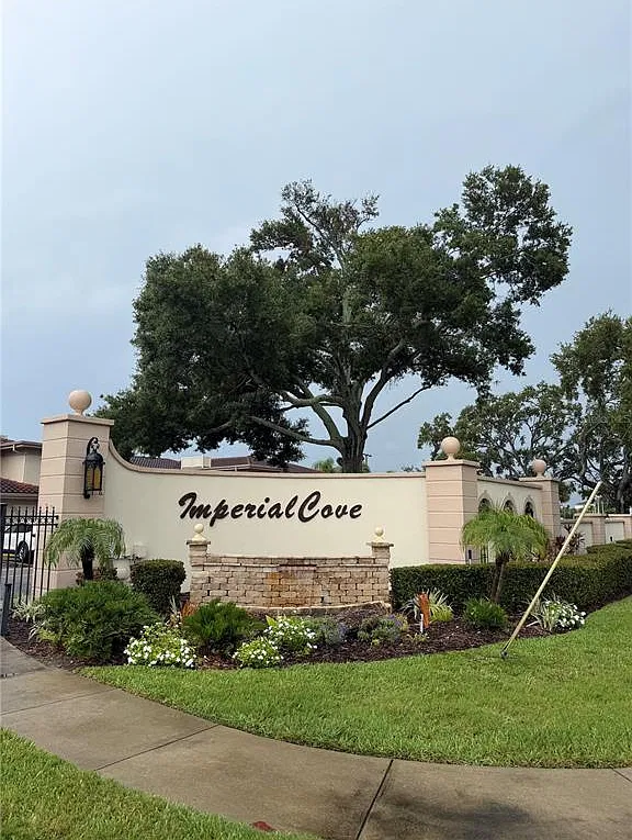 2 bed, 2.0 bath, 1185 sqft, $1,795 — Photo 2
