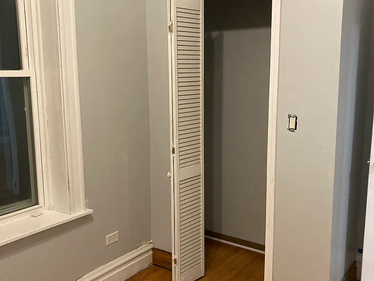 Room 2 Closet