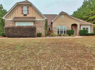 27 Harris Ct, Newnan, GA 30263