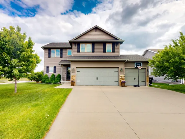 720 SE Driftwood Ln, Waukee, IA 50263
