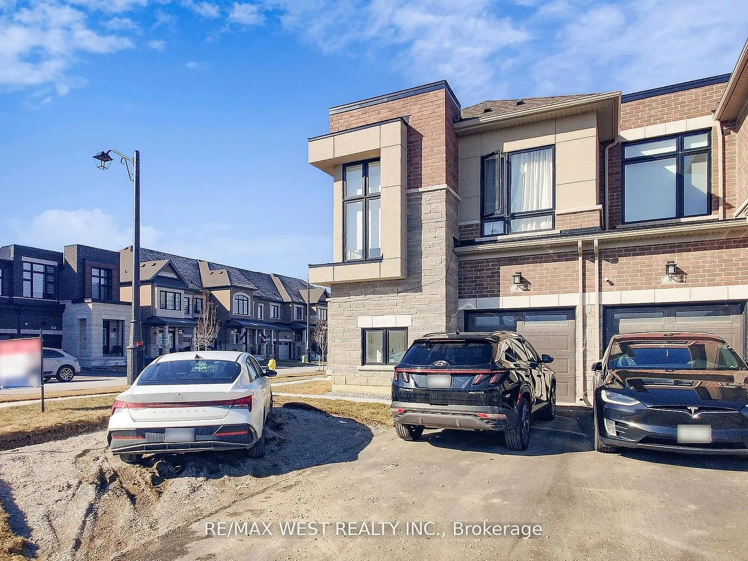 4 bed, $3,700 — Photo 2