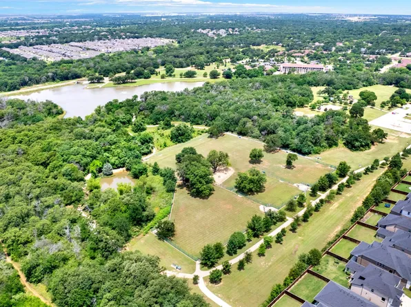 4704 Hammerstein Blvd, Denton, TX 76210