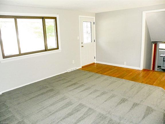 5th image of 26951 Westwood Ln