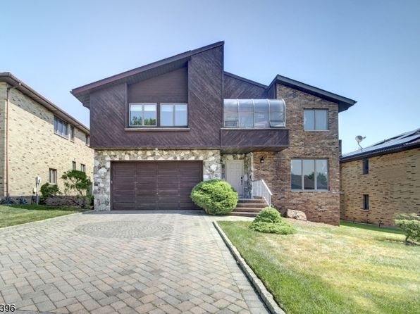 18 Jani Ct