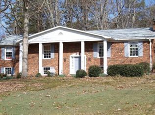6235 Shelwin Ct, Winston Salem, NC 27106