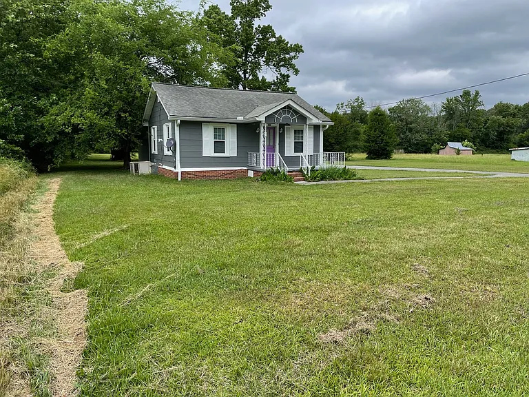 439 Pinson Rd NE — Photo 3
