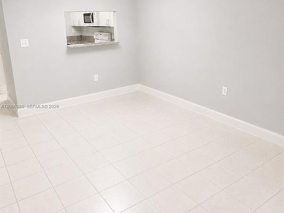 3rd image of 14951 SW 82nd Ln #17-502
