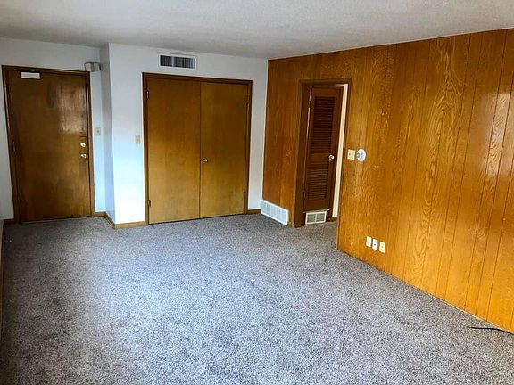 4th image of 1111 N 48th Ave APT 17
