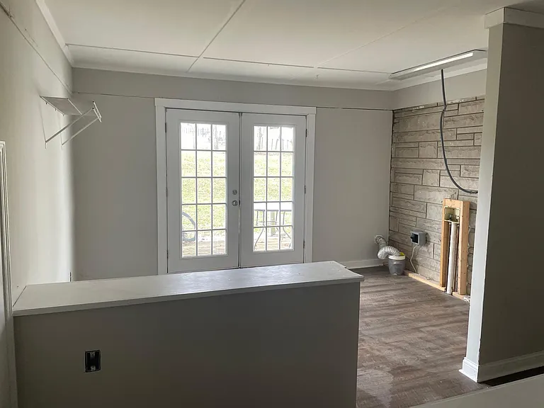 1435 Hodgenville Rd — Photo 8
