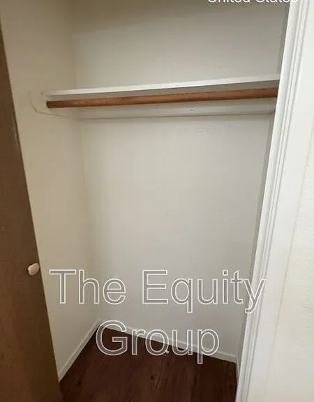 4316 W Douglas Ave — Photo 13