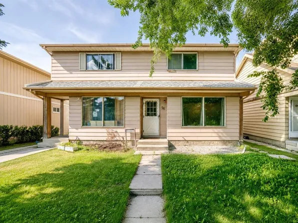 96 S Erin Woods Blvd SE, Calgary, AB T2B 2R1