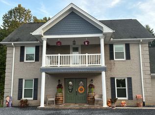 402 Spring Hollow Rd, Marion, VA 24354