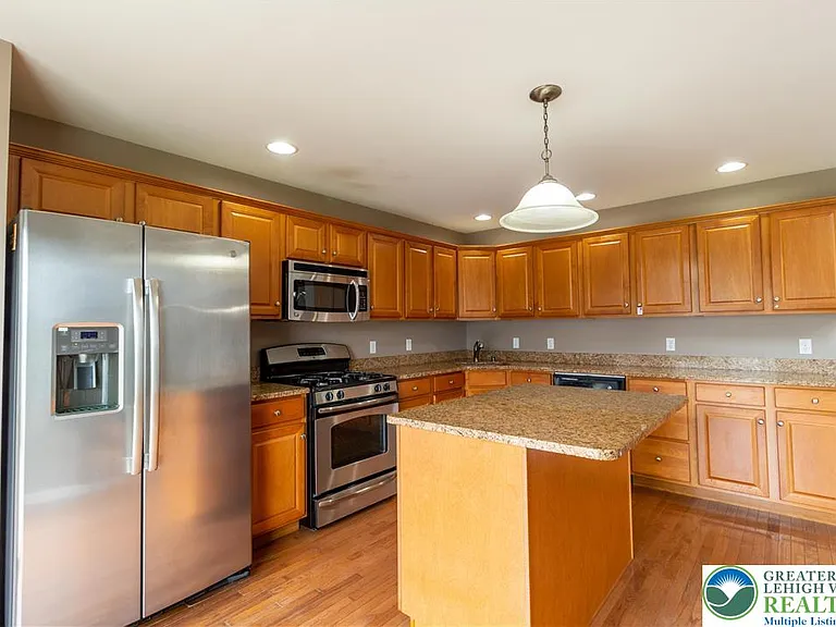 4136 Coleman St — Photo 12