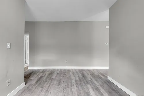 43 Seyms St #3 Photo 1